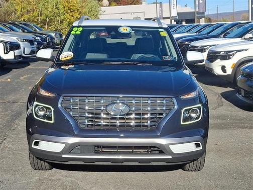 2022 Hyundai VENUE Limited