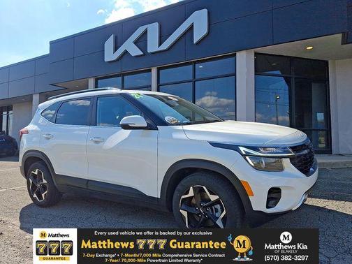 Snow White Pearl 2024 Kia Seltos EX