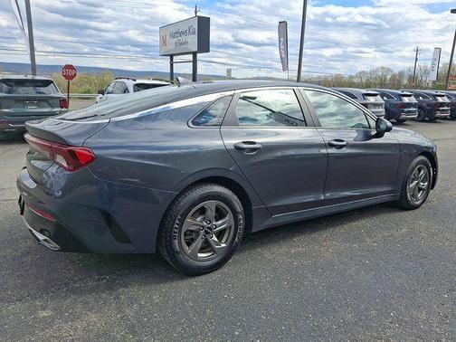 Gravity Gray 2022 Kia K5 LXS
