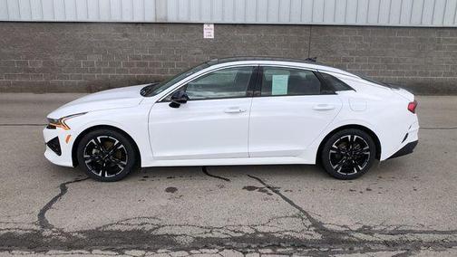 Glacial White Pearl 2023 Kia K5 GT-Line