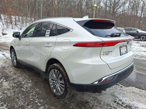 2021 Toyota Venza XLE