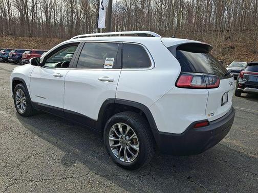 Bright White Clearcoat 2019 Jeep Cherokee Latitude Plus