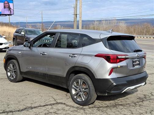 2021 Kia Seltos LX
