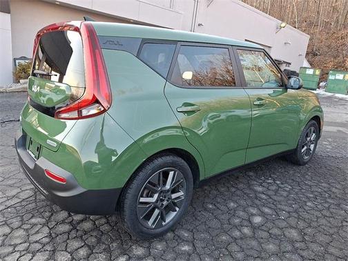 2022 Kia Soul EX