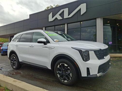 2025 Kia Sorento S