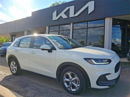 2023 Honda HR-V LX