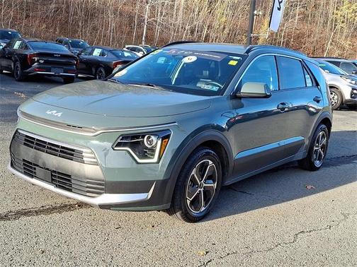 2023 Kia Niro EX