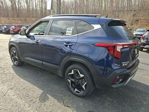 Dark Ocean Blue 2024 Kia Seltos EX