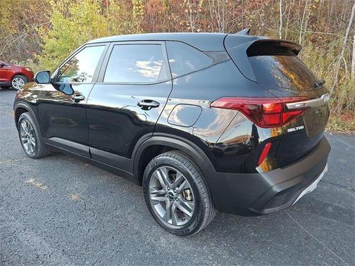2023 Kia Seltos LX