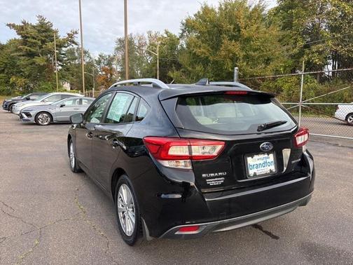 2018 Subaru Impreza 2.0i Premium