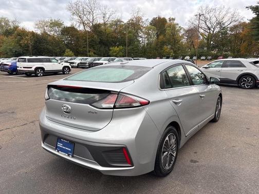 2021 Hyundai IONIQ Plug-In Hybrid SEL
