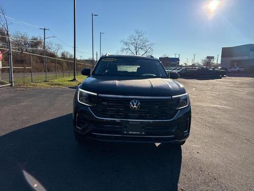 2024 Volkswagen Atlas 2.0T SEL Premium R-Line 4MOTION