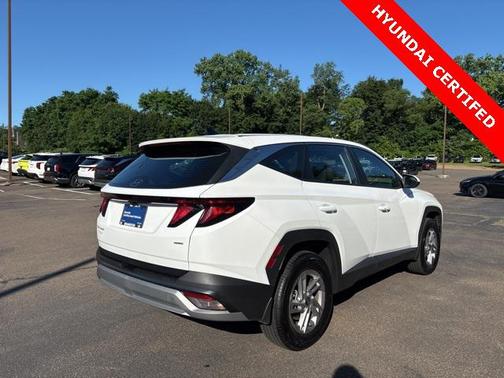 2025 Hyundai TUCSON SE