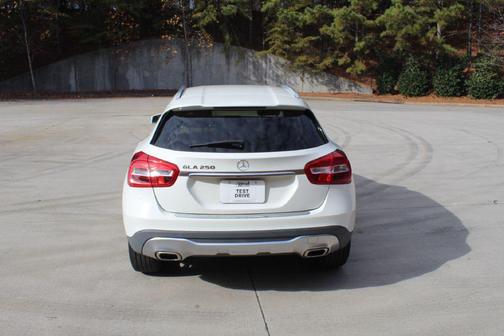 2018 Mercedes-Benz GLA 250 Base