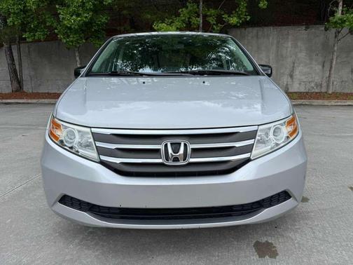 Alabaster Silver Metallic 2013 Honda Odyssey EX