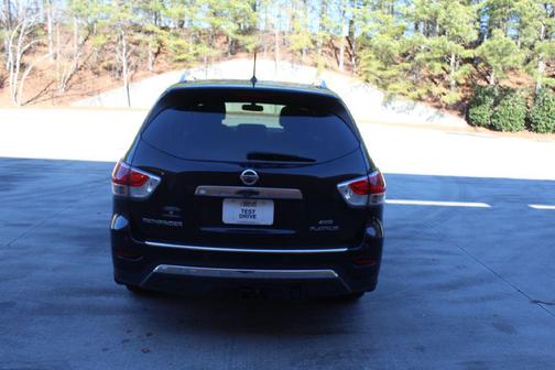 2015 Nissan Pathfinder Platinum