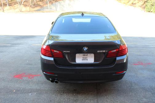 2015 BMW 528 xDrive