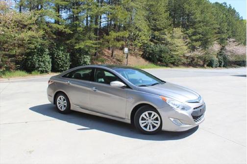 2012 Hyundai SONATA Hybrid Base
