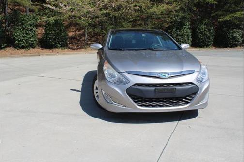 2012 Hyundai SONATA Hybrid Base