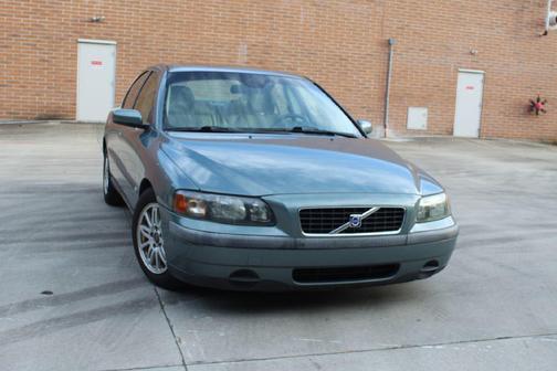 2004 Volvo S60 2.4T