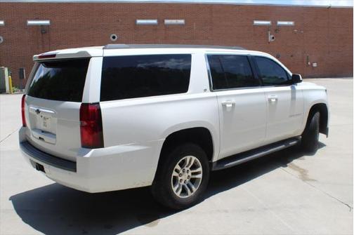 2016 Chevrolet Suburban LT