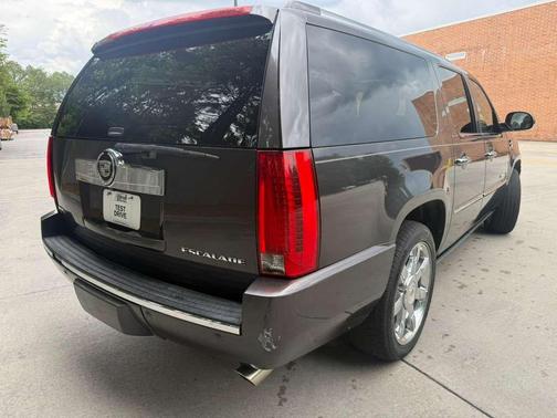 GRAY 2011 Cadillac Escalade ESV Premium