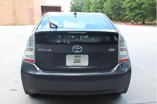 2010 Toyota Prius One