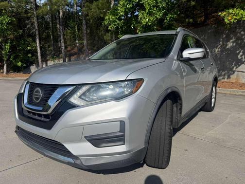 Brilliant Silver 2018 Nissan Rogue SV