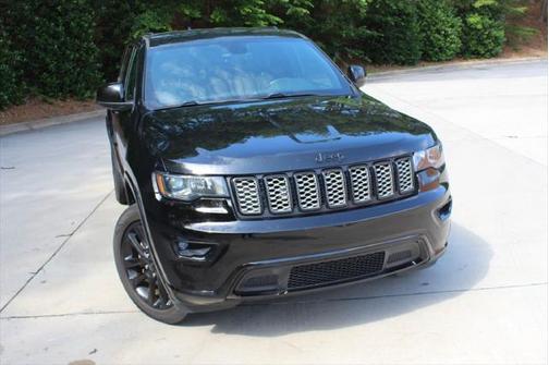 2018 Jeep Grand Cherokee Laredo E