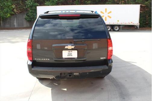 2011 Chevrolet Suburban 1500 LT