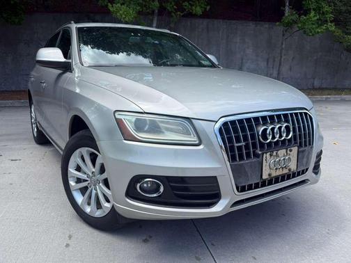 SILVER 2015 Audi Q5 2.0T Premium