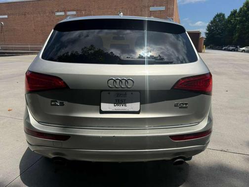 SILVER 2015 Audi Q5 2.0T Premium