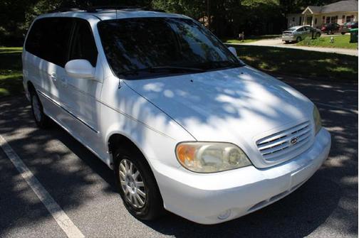 Photo 5 of 24 of 2003 Kia Sedona EX