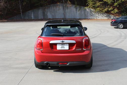 2015 MINI Hardtop Cooper