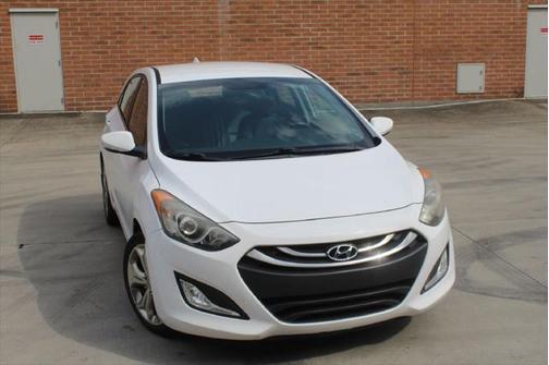 2014 Hyundai Elantra GT Base