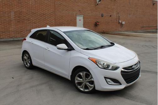 2014 Hyundai Elantra GT Base