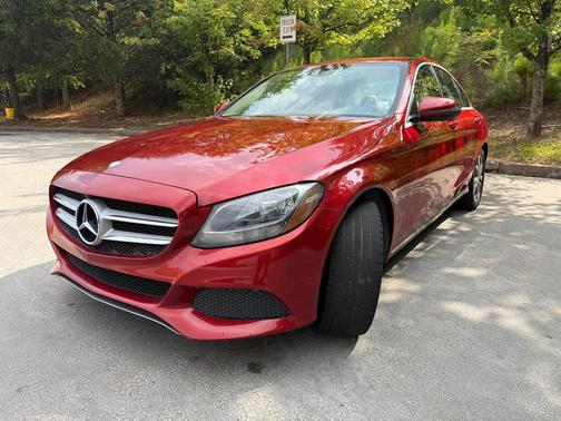 designo Cardinal Red Metallic 2016 Mercedes-Benz C-Class C300