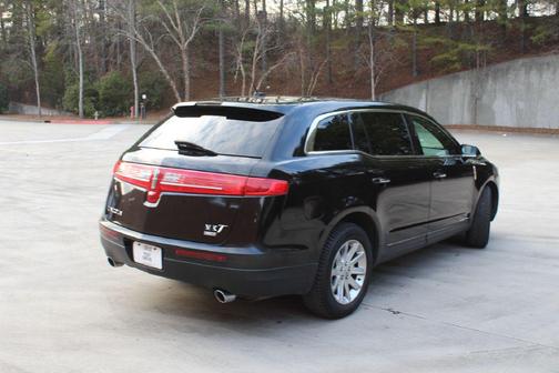 2018 Lincoln MKT Livery