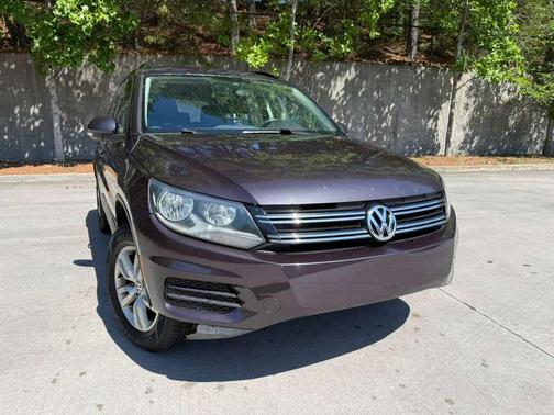 BROWN 2016 Volkswagen Tiguan S