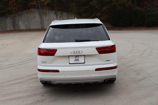 2017 Audi Q7 2.0T Premium