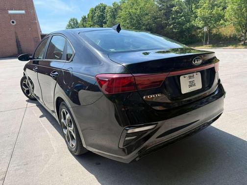 Aurora Black 2019 Kia Forte LXS
