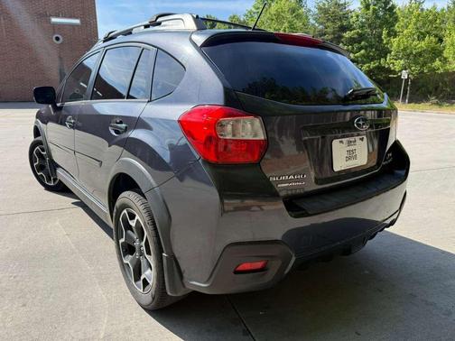 Dark Gray Metallic 2014 Subaru XV Crosstrek 2.0i Limited