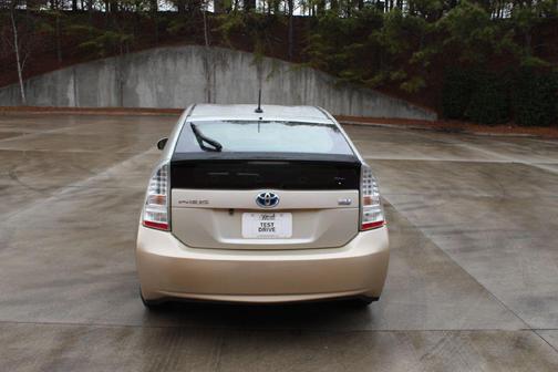 2010 Toyota Prius One