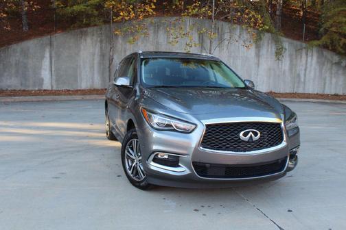 2017 INFINITI QX60 Base