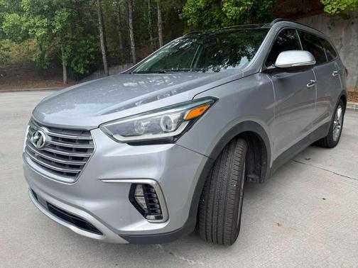 Iron Frost 2017 Hyundai SANTA FE SE Ultimate