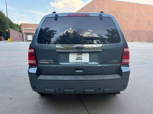 Steel Blue Metallic 2010 Ford Escape Limited