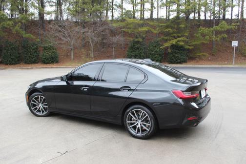 2019 BMW 330 