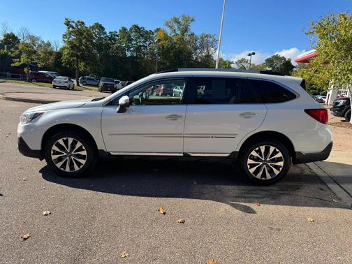 2018 Subaru Outback 3.6R Touring