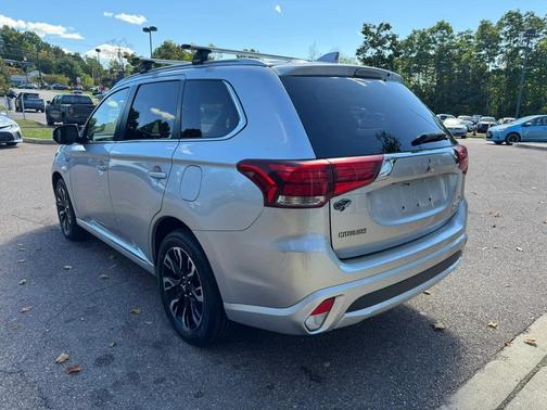 2018 Mitsubishi Outlander PHEV GT