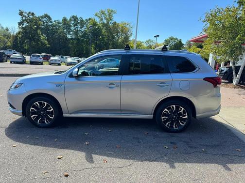 2018 Mitsubishi Outlander PHEV GT